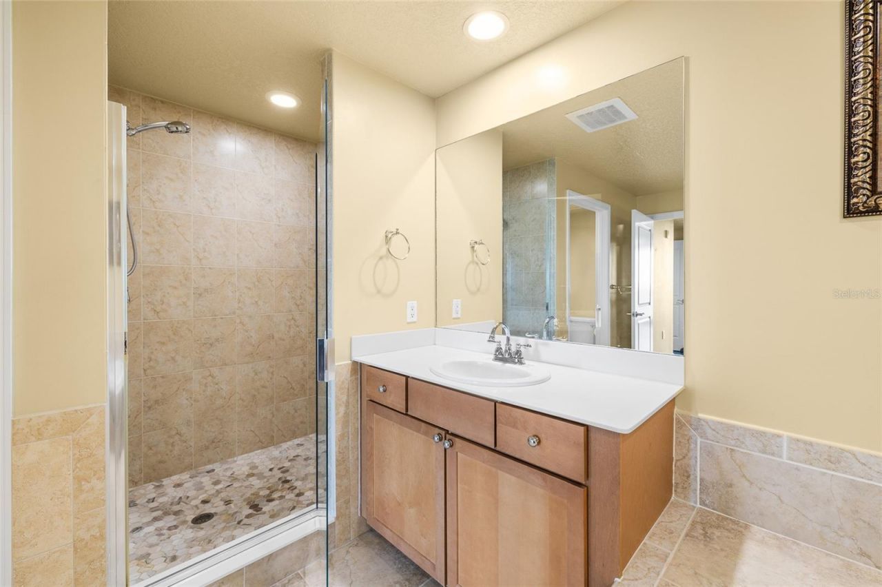 10851 Mangrove Cay Lane Ne, Unit 1112, Saint Petersburg, FL 33716 Photo