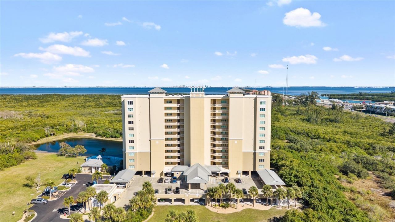 10851 Mangrove Cay Lane Ne, Unit 1112, Saint Petersburg, FL 33716 Photo