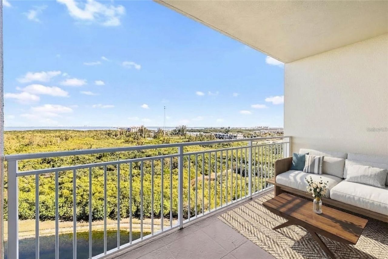 10851 Mangrove Cay Lane Ne, Unit 1112, Saint Petersburg, FL 33716 Photo