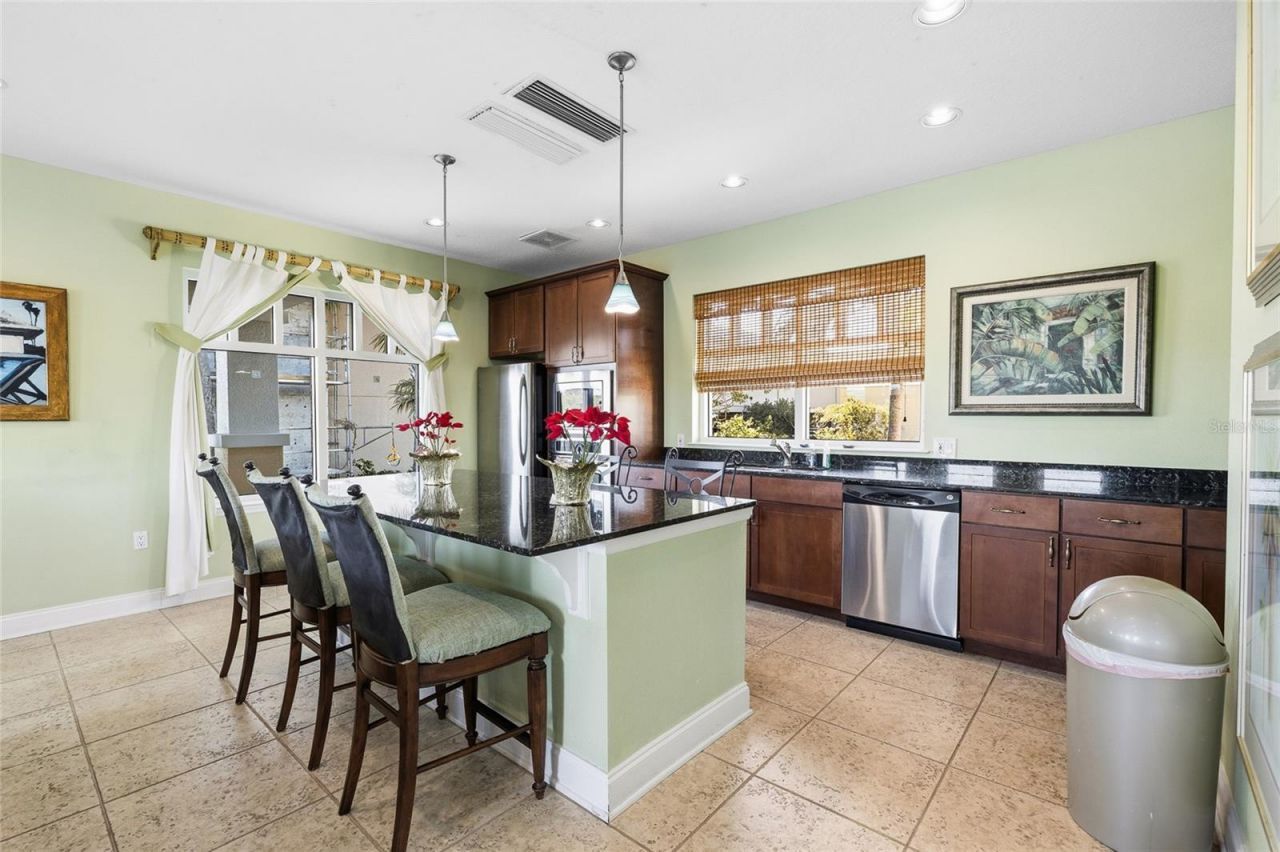 10851 Mangrove Cay Lane Ne, Unit 1112, Saint Petersburg, FL 33716 Photo