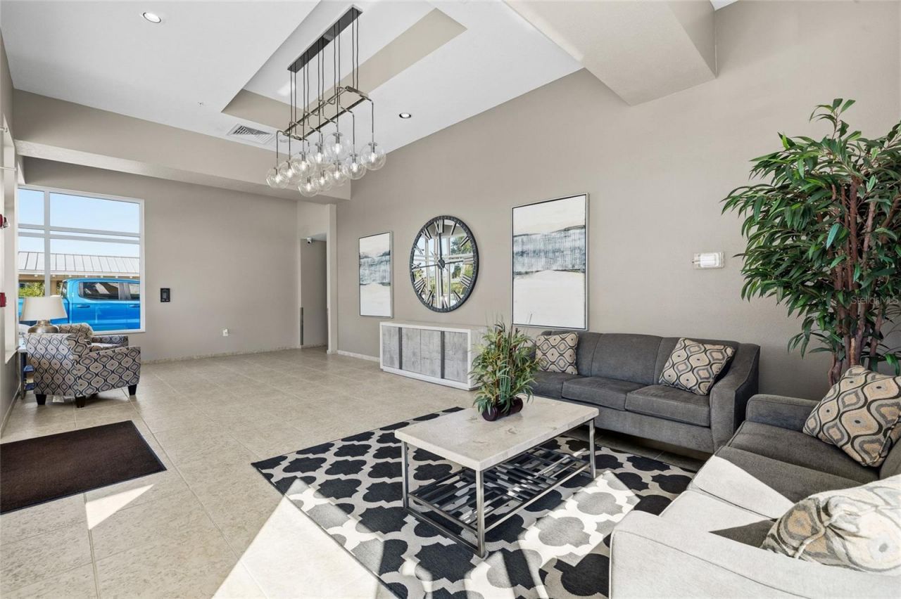 10851 Mangrove Cay Lane Ne, Unit 1112, Saint Petersburg, FL 33716 Photo