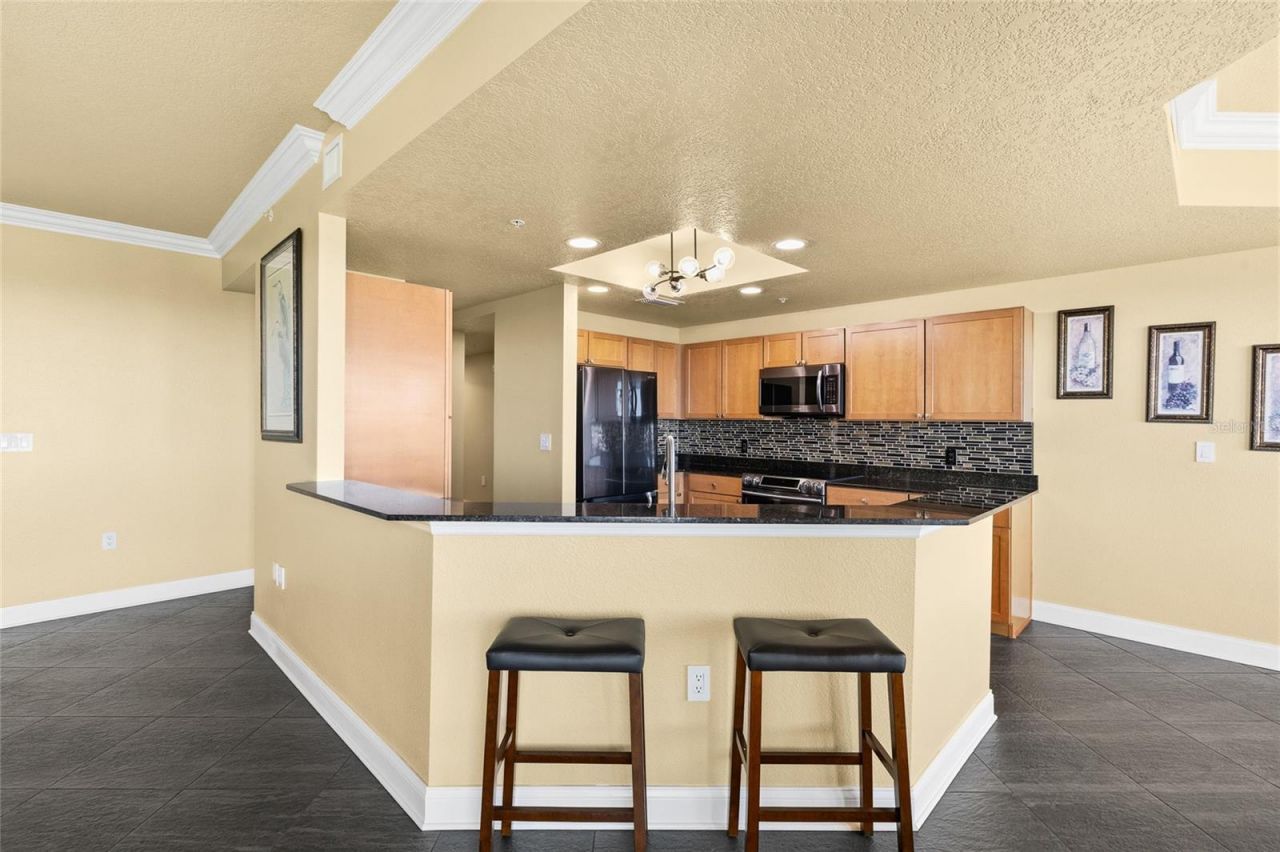 10851 Mangrove Cay Lane Ne, Unit 1112, Saint Petersburg, FL 33716 Photo