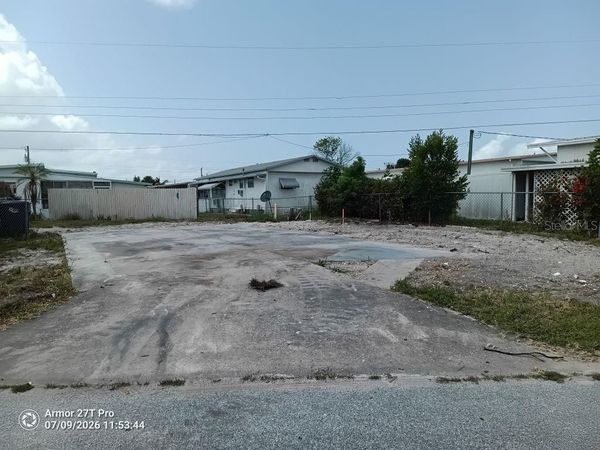 406 51ST AVENUE PLAZA W, BRADENTON, FL 34207