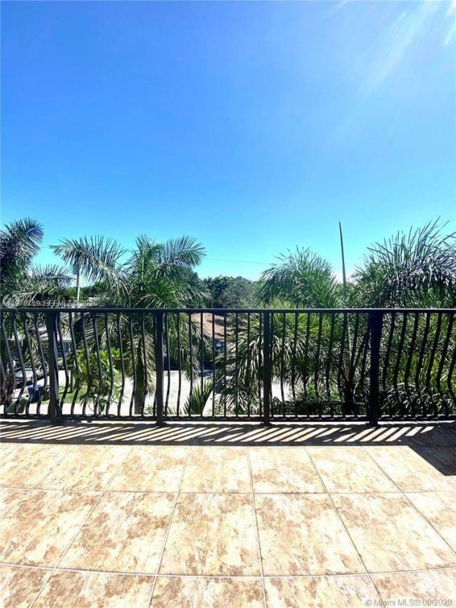 1117 SW 1st St, Unit 1129, Fort Lauderdale, FL 33312 Photo