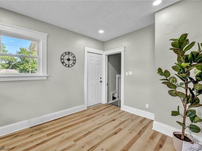 3303 E 123rd Street, Cleveland, OH 44120 Photo 15