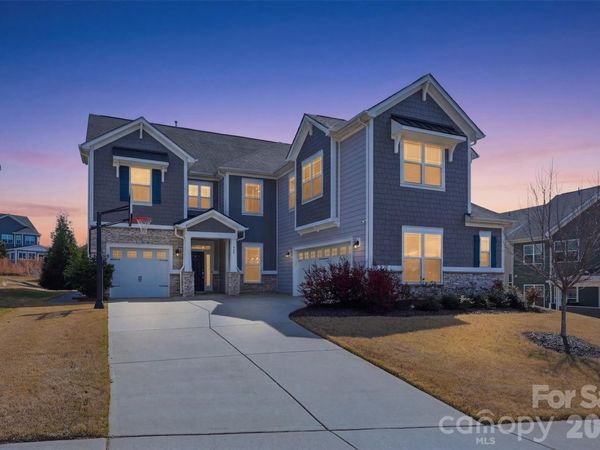 964 Bellegray Lane NW, Concord, NC 28027