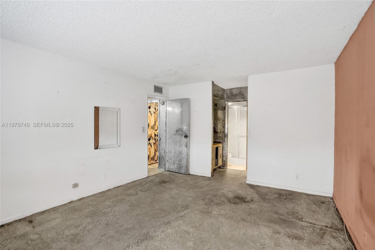 3821 Environ Blvd, Unit 309, Lauderhill, FL 33319 Photo