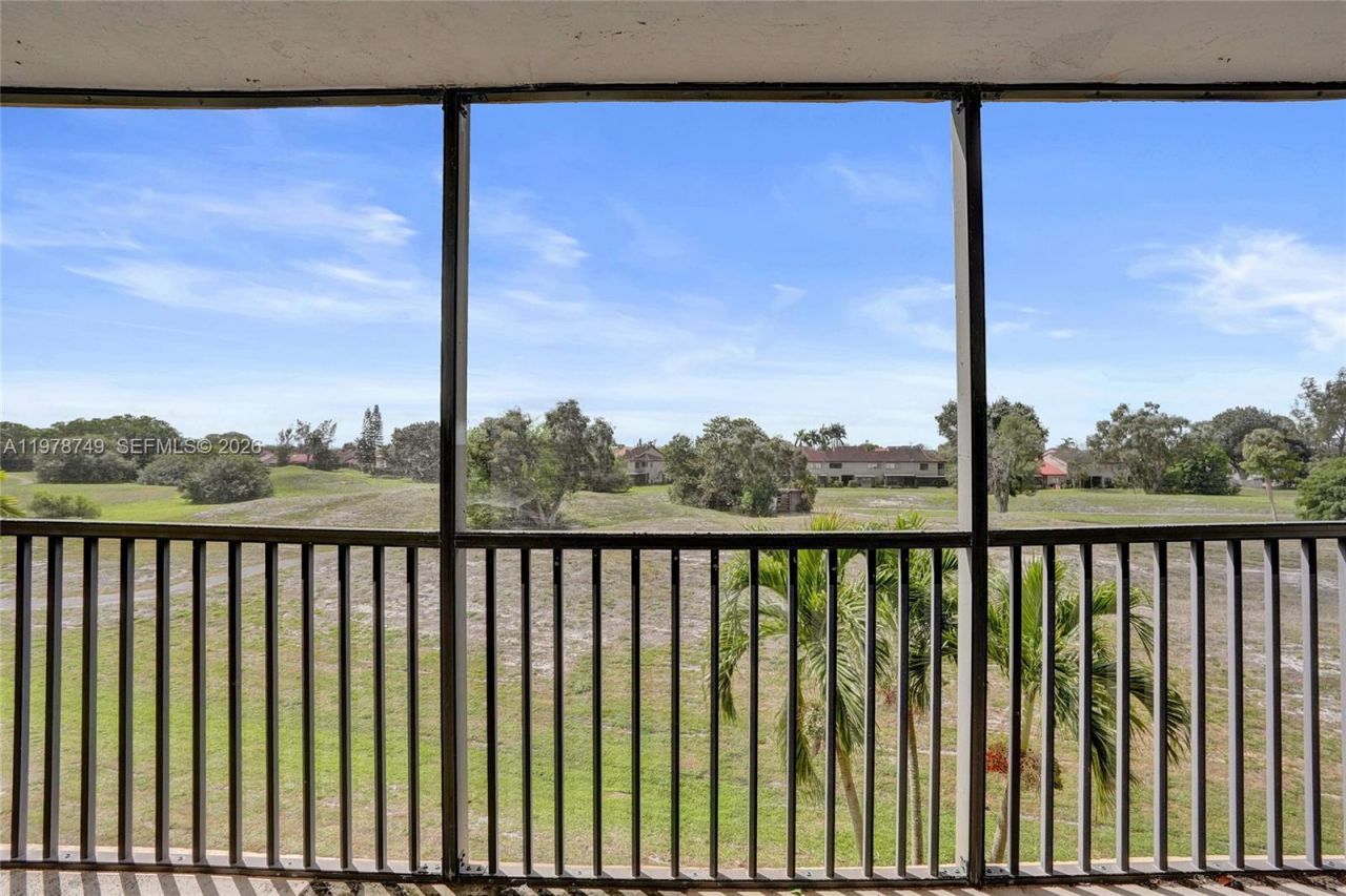 3821 Environ Blvd, Unit 309, Lauderhill, FL 33319 Photo