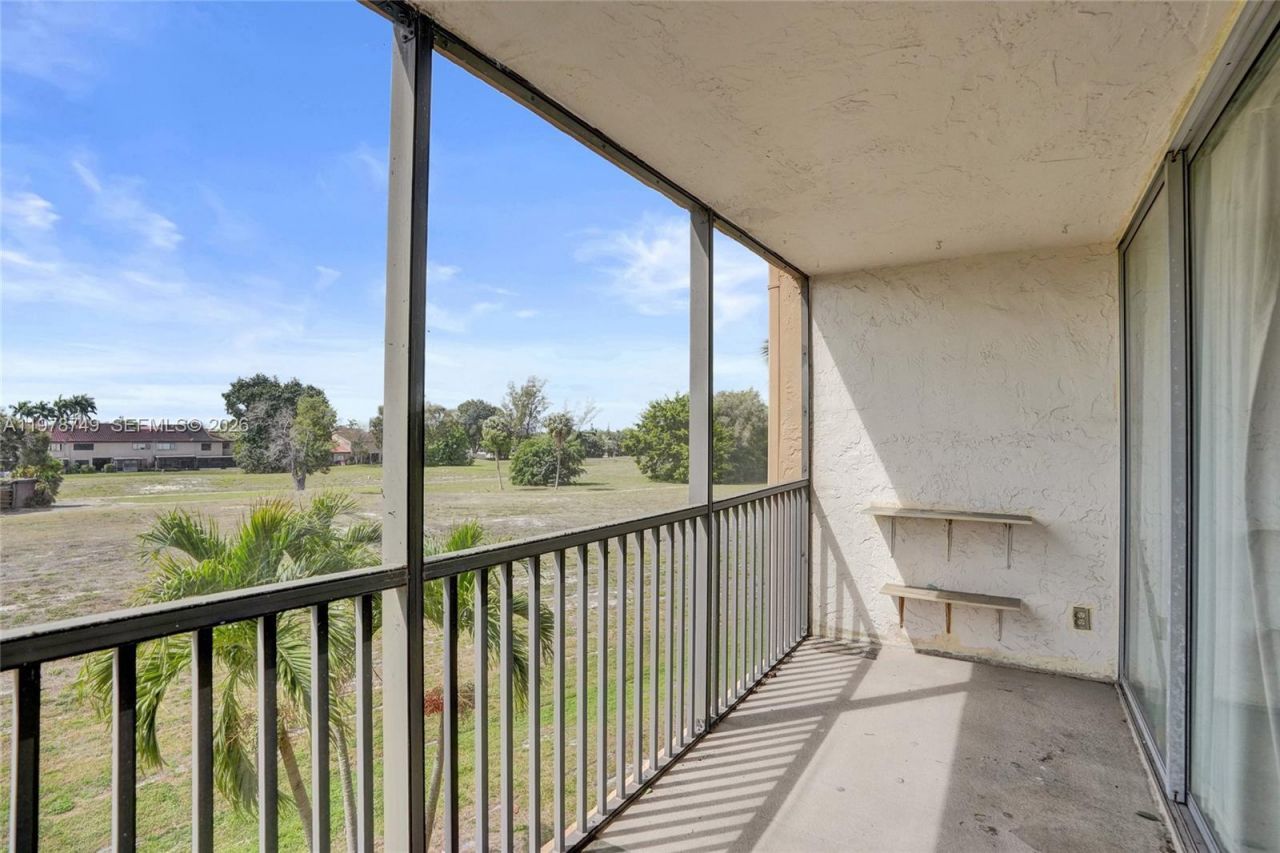 3821 Environ Blvd, Unit 309, Lauderhill, FL 33319 Photo