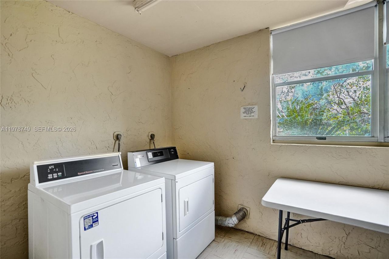 3821 Environ Blvd, Unit 309, Lauderhill, FL 33319 Photo