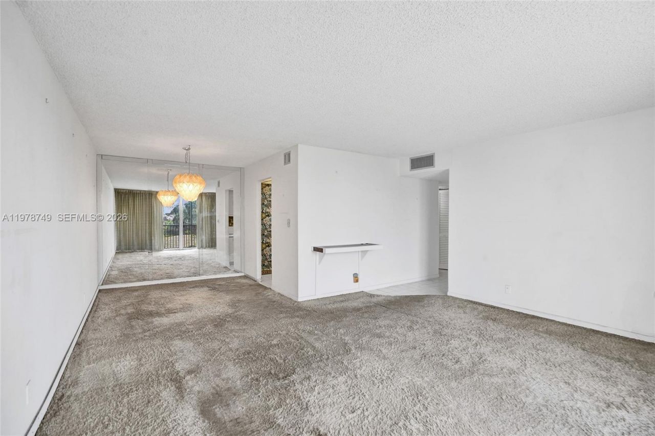 3821 Environ Blvd, Unit 309, Lauderhill, FL 33319 Photo