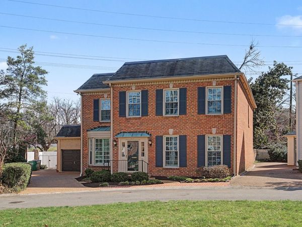 2116 Golf Club Ln, Nashville, TN 37215
