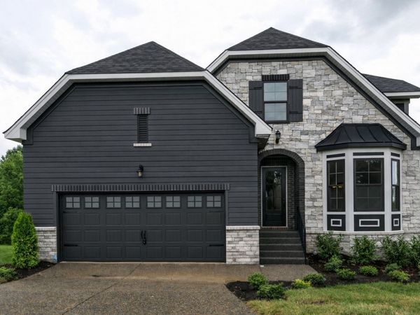 705 Harpeth Knoll Ct, Nashville, TN 37221