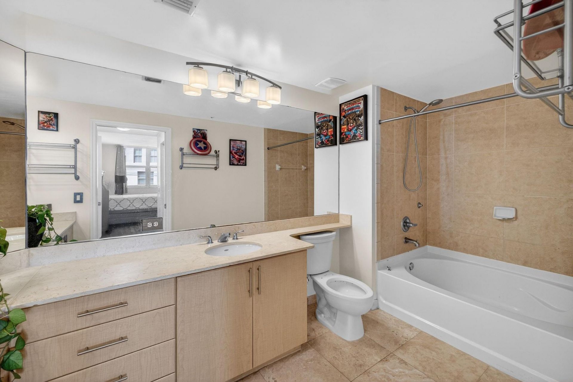 2421 NE 65th Street, Unit 415, Fort Lauderdale, FL 33308 Photo