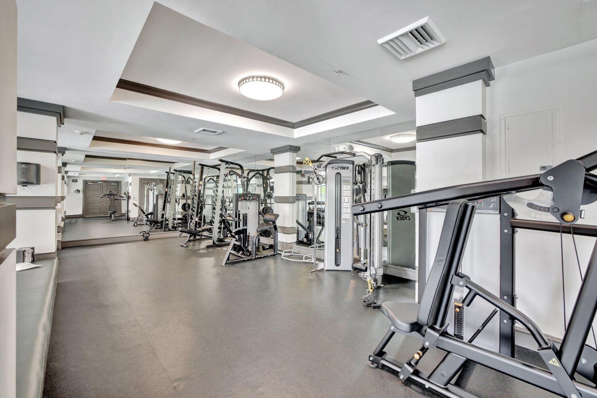 2421 NE 65th Street, Unit 415, Fort Lauderdale, FL 33308 Photo