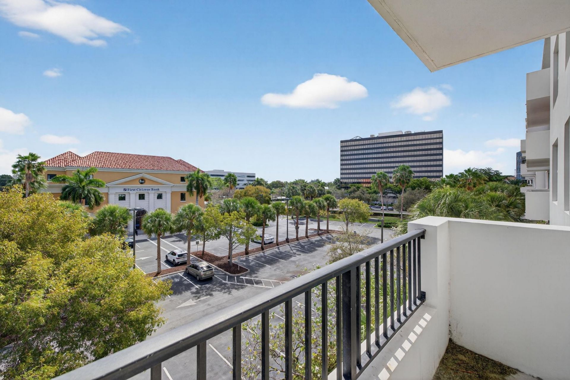 2421 NE 65th Street, Unit 415, Fort Lauderdale, FL 33308 Photo