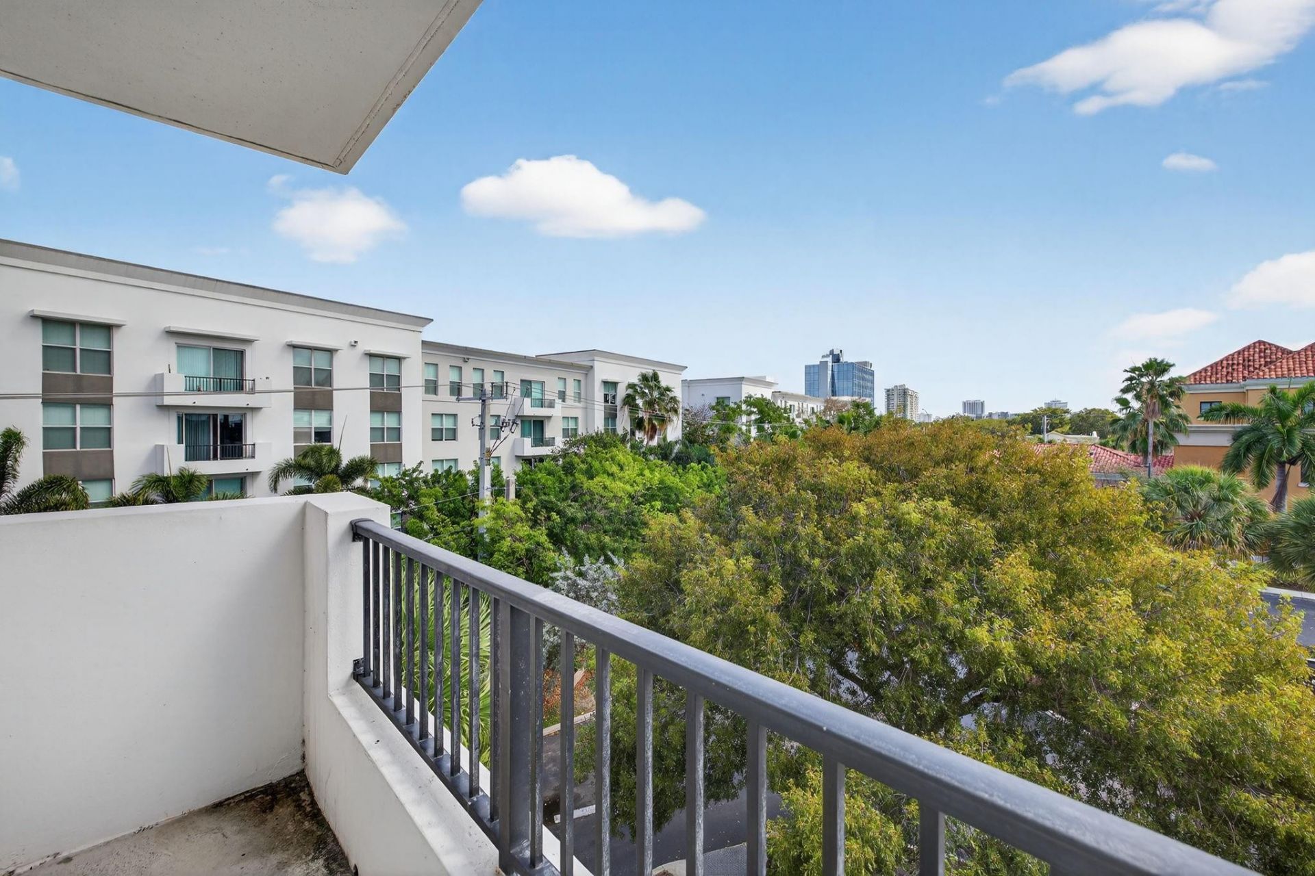 2421 NE 65th St, Unit 415, Fort Lauderdale, FL 33308 Photo