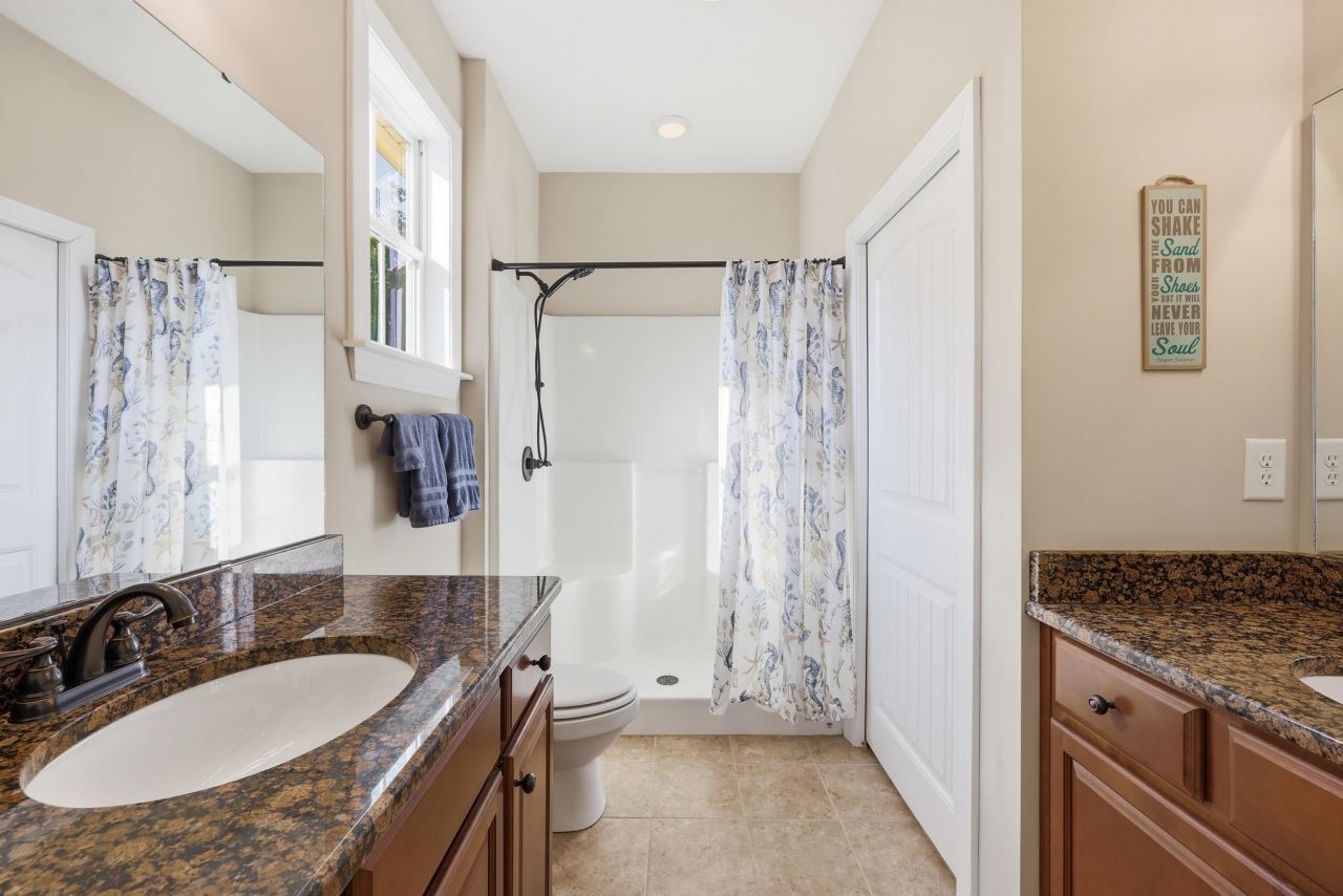 15 Flaggpoint Ln. Photo 14