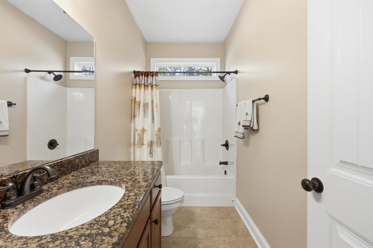 15 Flaggpoint Ln. Photo 23