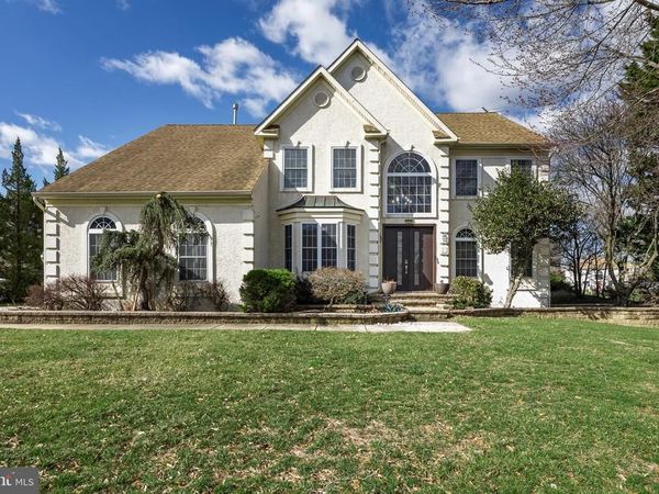 2 ROTHBURY DRIVE, LUMBERTON, NJ 08048