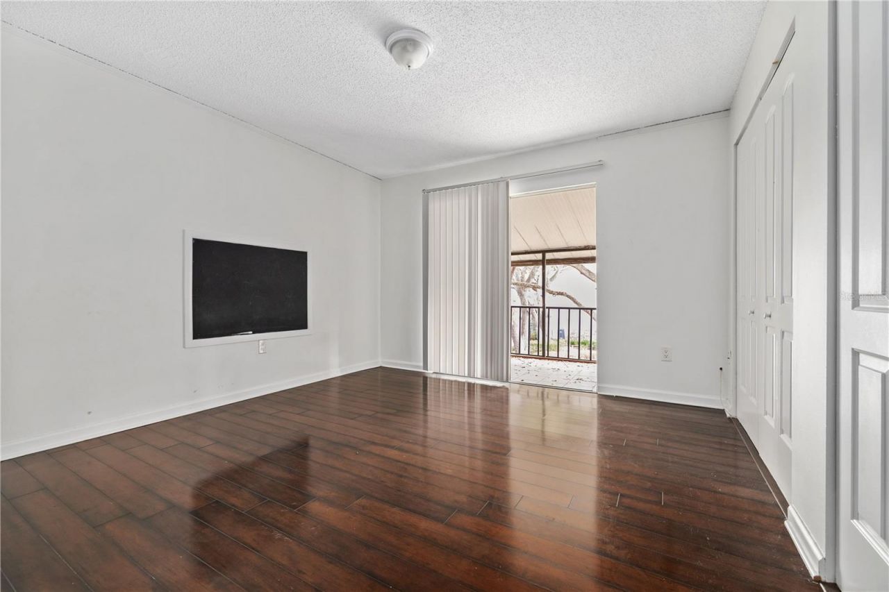 14414 Reuter Strasse Circle, Unit 212, Tampa, FL 33613 Photo