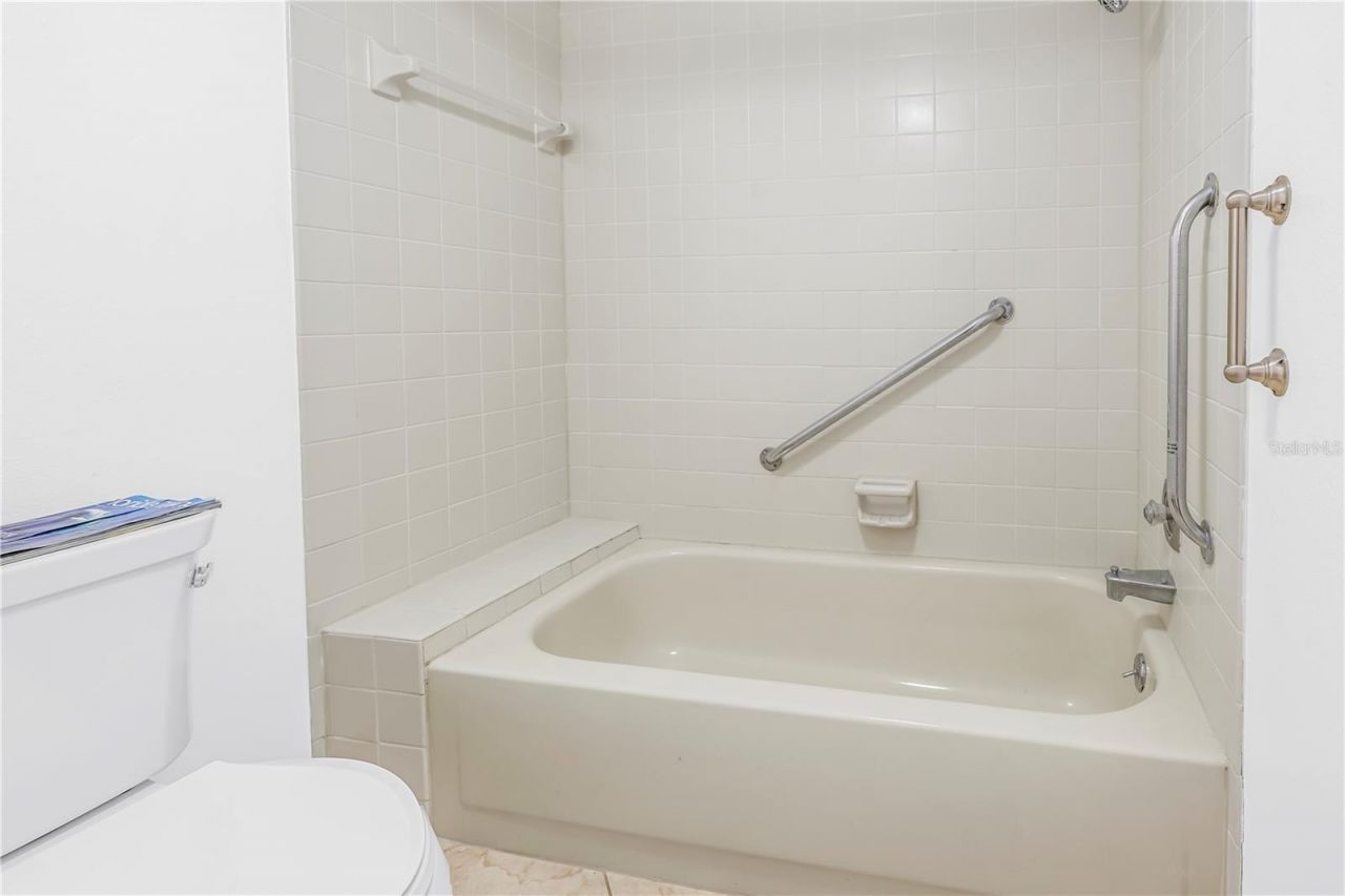 5825 Puerta Del Sol Boulevard S, Unit 464, Saint Petersburg, FL 33715 Photo