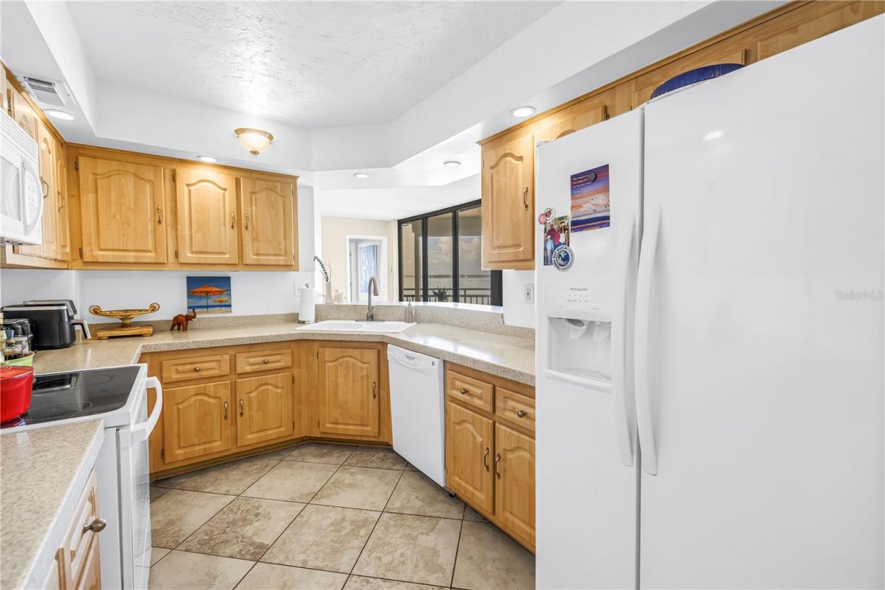 5825 Puerta Del Sol Boulevard S, Unit 464, Saint Petersburg, FL 33715 Photo