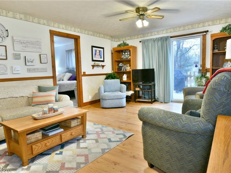 728 Potic Drive, Leavittsburg, OH 44430 Photo 19