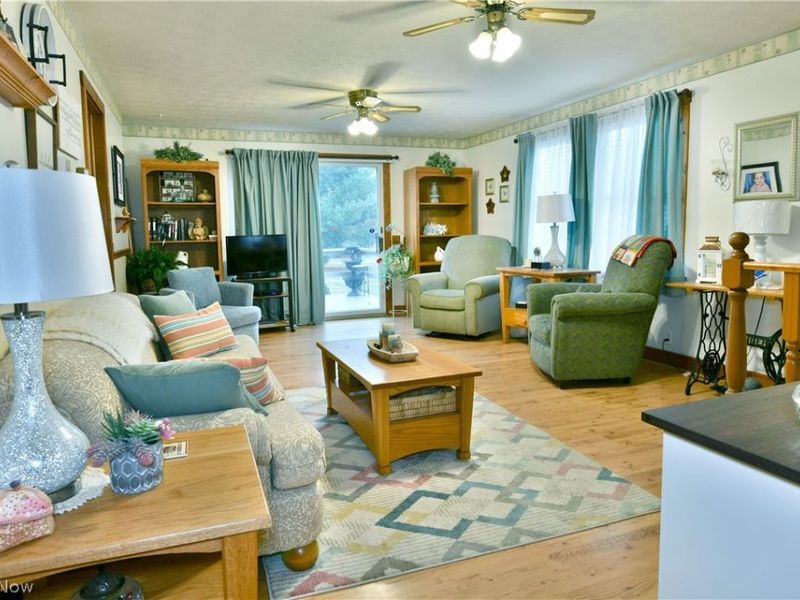 728 Potic Drive, Leavittsburg, OH 44430 Photo 20