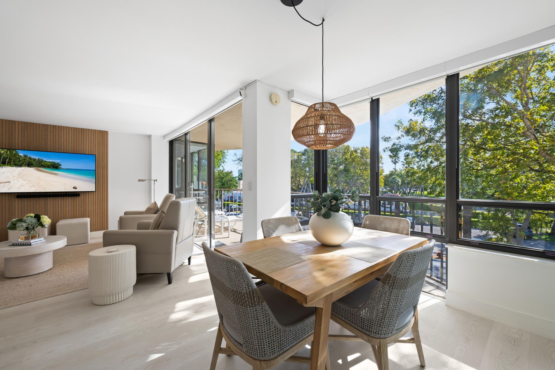 799 Jeffery Street, Unit 303, Boca Raton, FL 33487 Photo