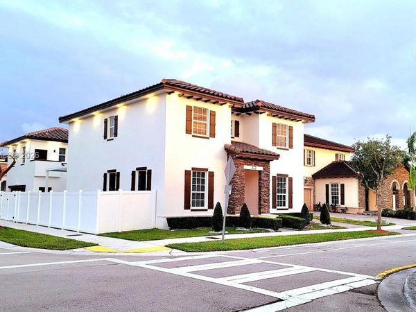 17070 SW 91st St, Miami, FL 33196