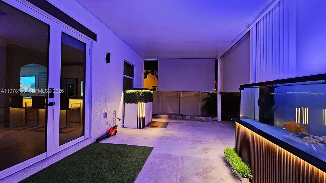 17070 SW 91st St, Miami, FL 33196 Photo