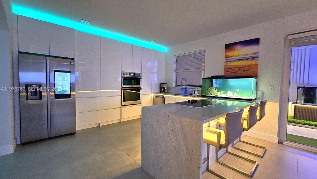 17070 SW 91st St, Miami, FL 33196 Photo