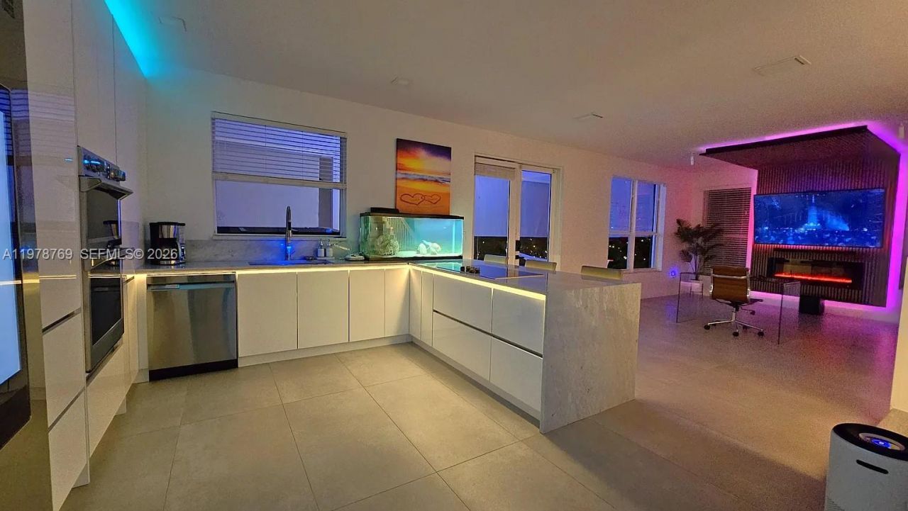 17070 SW 91st St, Miami, FL 33196 Photo