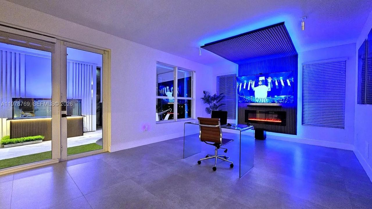 17070 SW 91st St, Miami, FL 33196 Photo