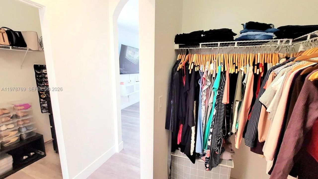 17070 SW 91st St, Miami, FL 33196 Photo