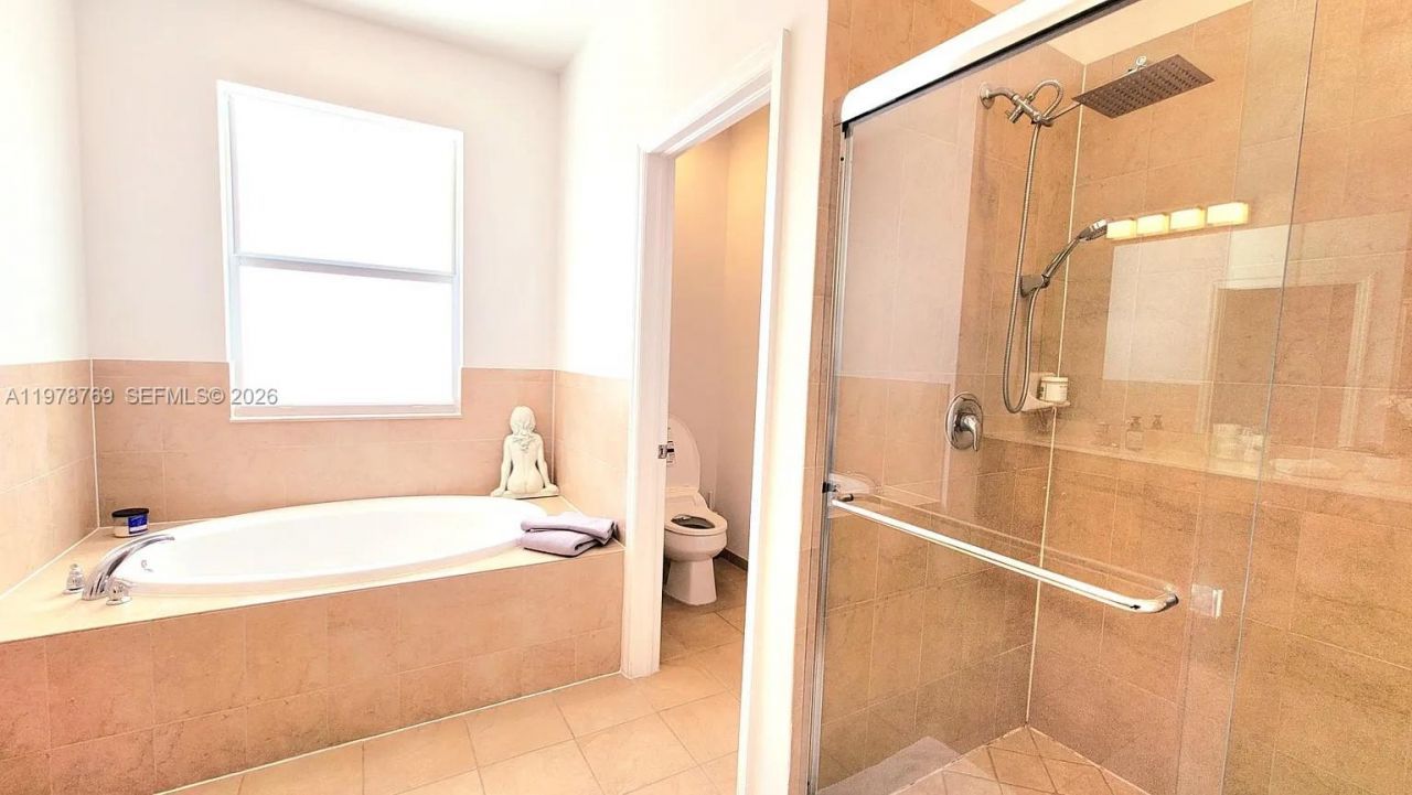 17070 SW 91st St, Miami, FL 33196 Photo