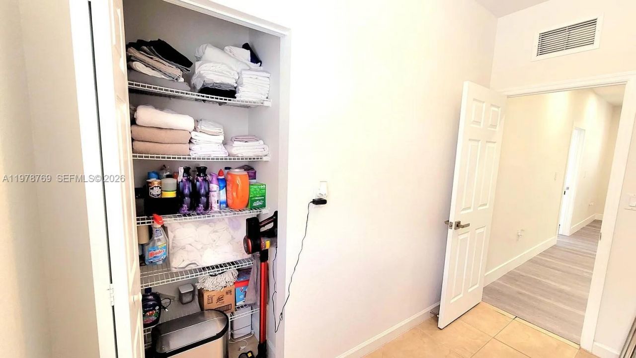 17070 SW 91st St, Miami, FL 33196 Photo