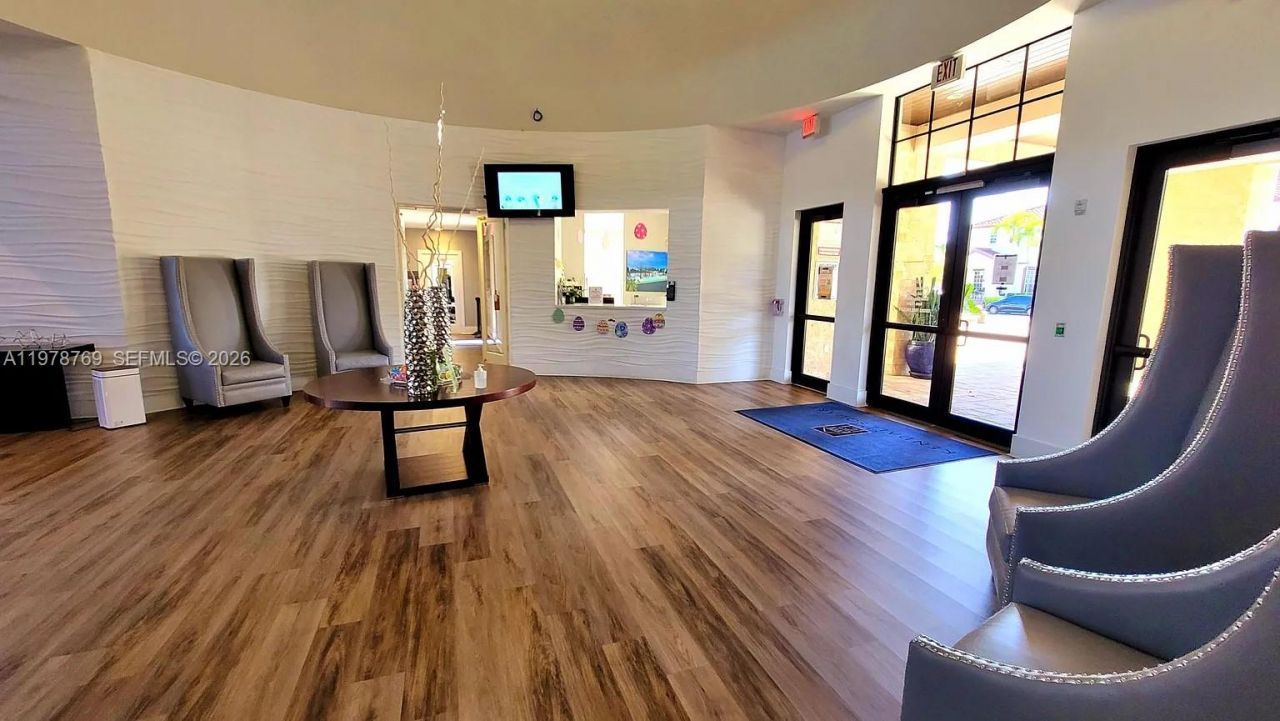 17070 SW 91st St, Miami, FL 33196 Photo