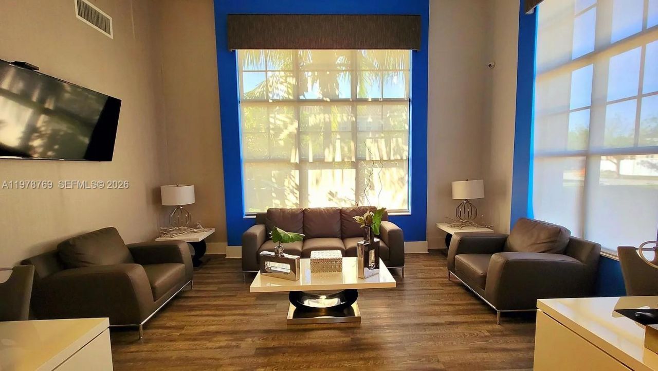 17070 SW 91st St, Miami, FL 33196 Photo