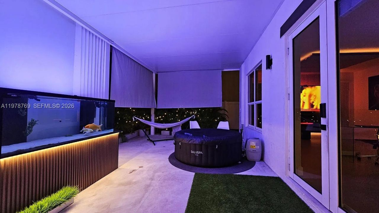 17070 SW 91st St, Miami, FL 33196 Photo