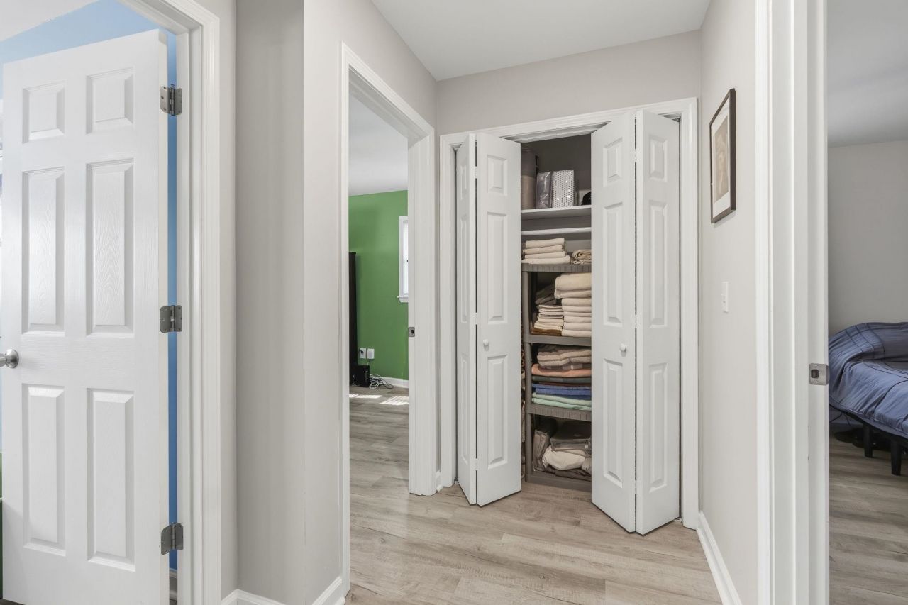 621 Highway 905 Photo 19