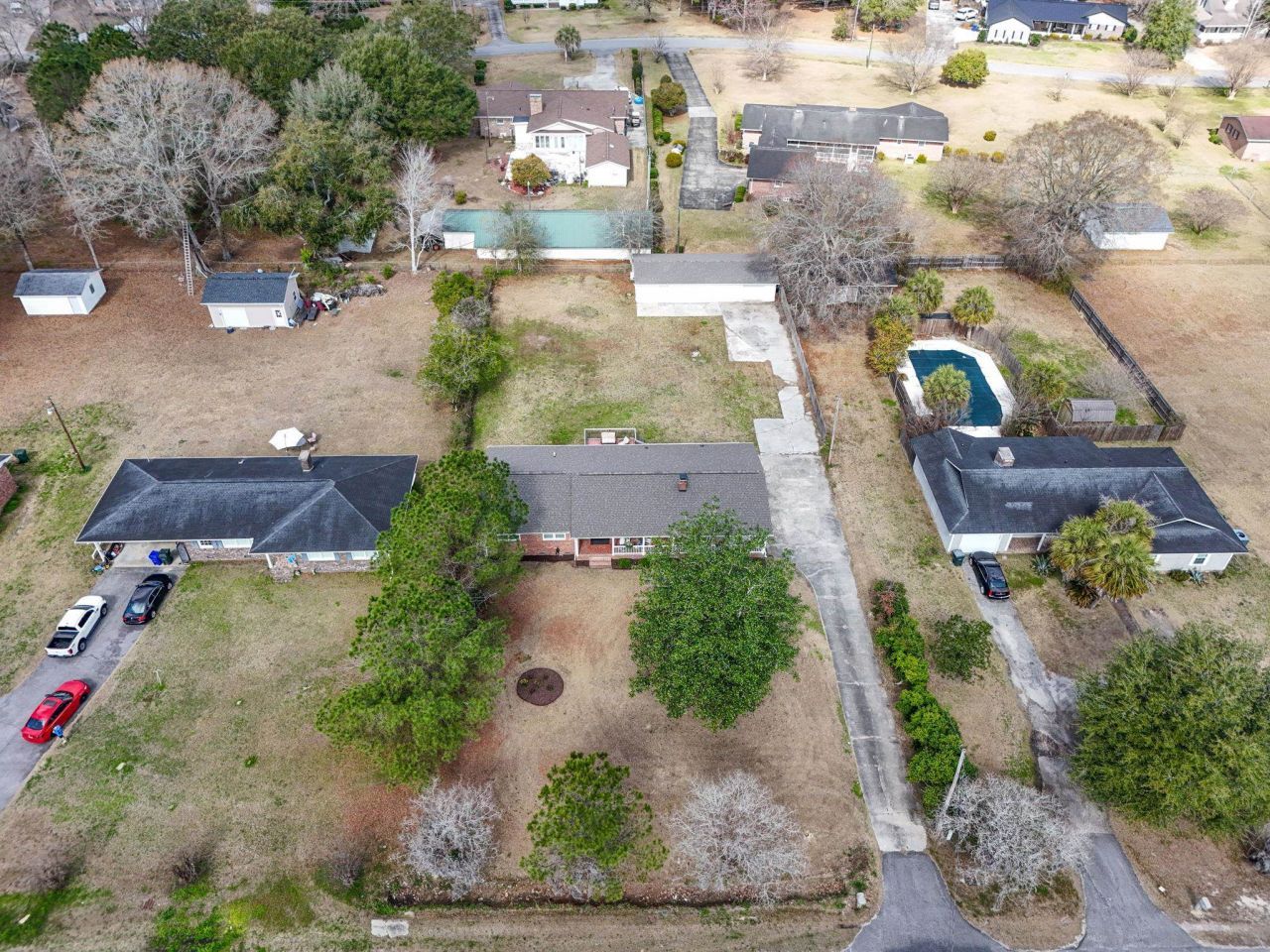 621 Highway 905 Photo 2