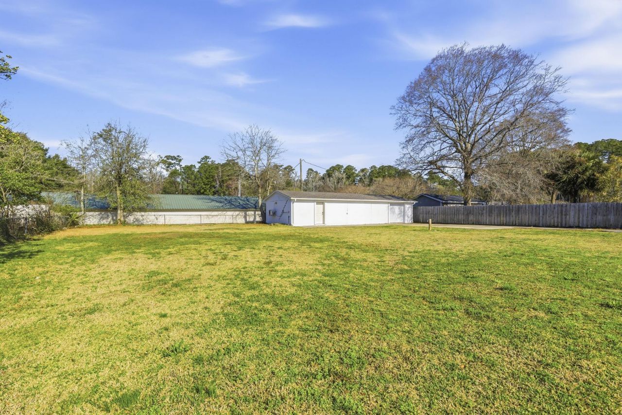 621 Highway 905 Photo 25