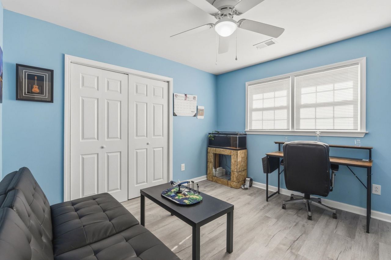 621 Highway 905 Photo 29