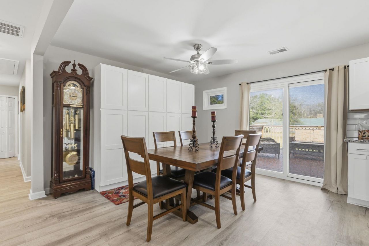 621 Highway 905 Photo 8