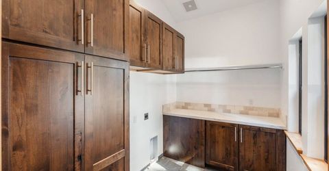 15664 Sherwood Drive, Truckee, CA 96161 Photo