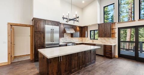 15664 Sherwood Drive, Truckee, CA 96161 Photo