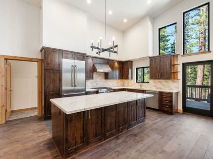 15664 Sherwood Drive, Truckee, CA 96161 Photo