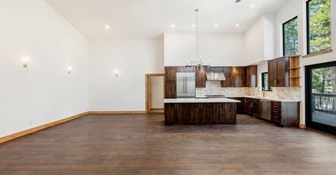 15664 Sherwood Drive, Truckee, CA 96161 Photo